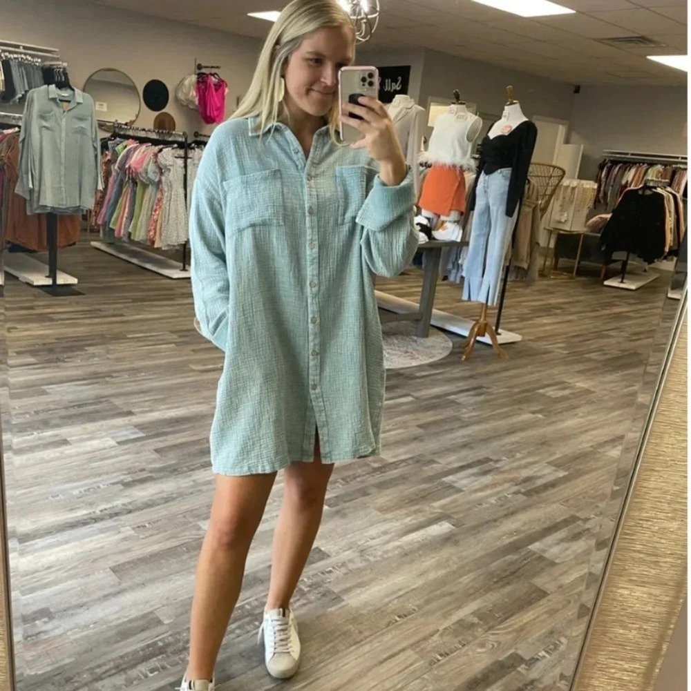 New! Easel Mineral Washed Relaxed Fit Blue Shirt Dress - Picture 5 of 7